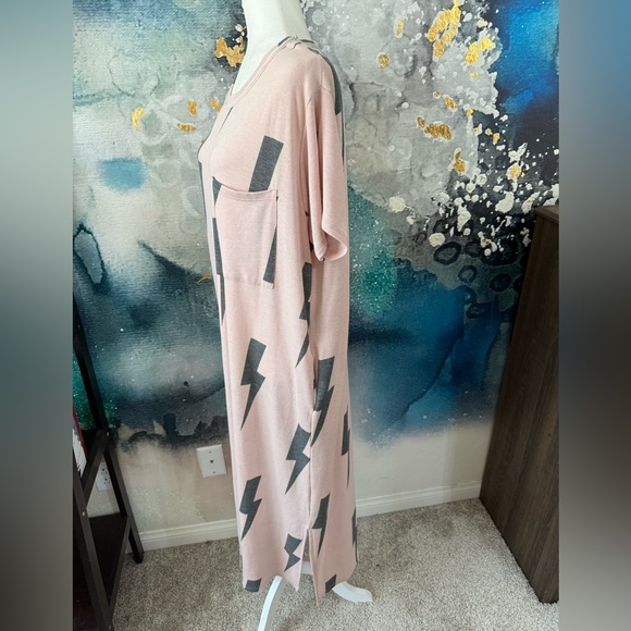 Easel | Lightening Bolt Comfy Long Dress - Picture 3 of 9